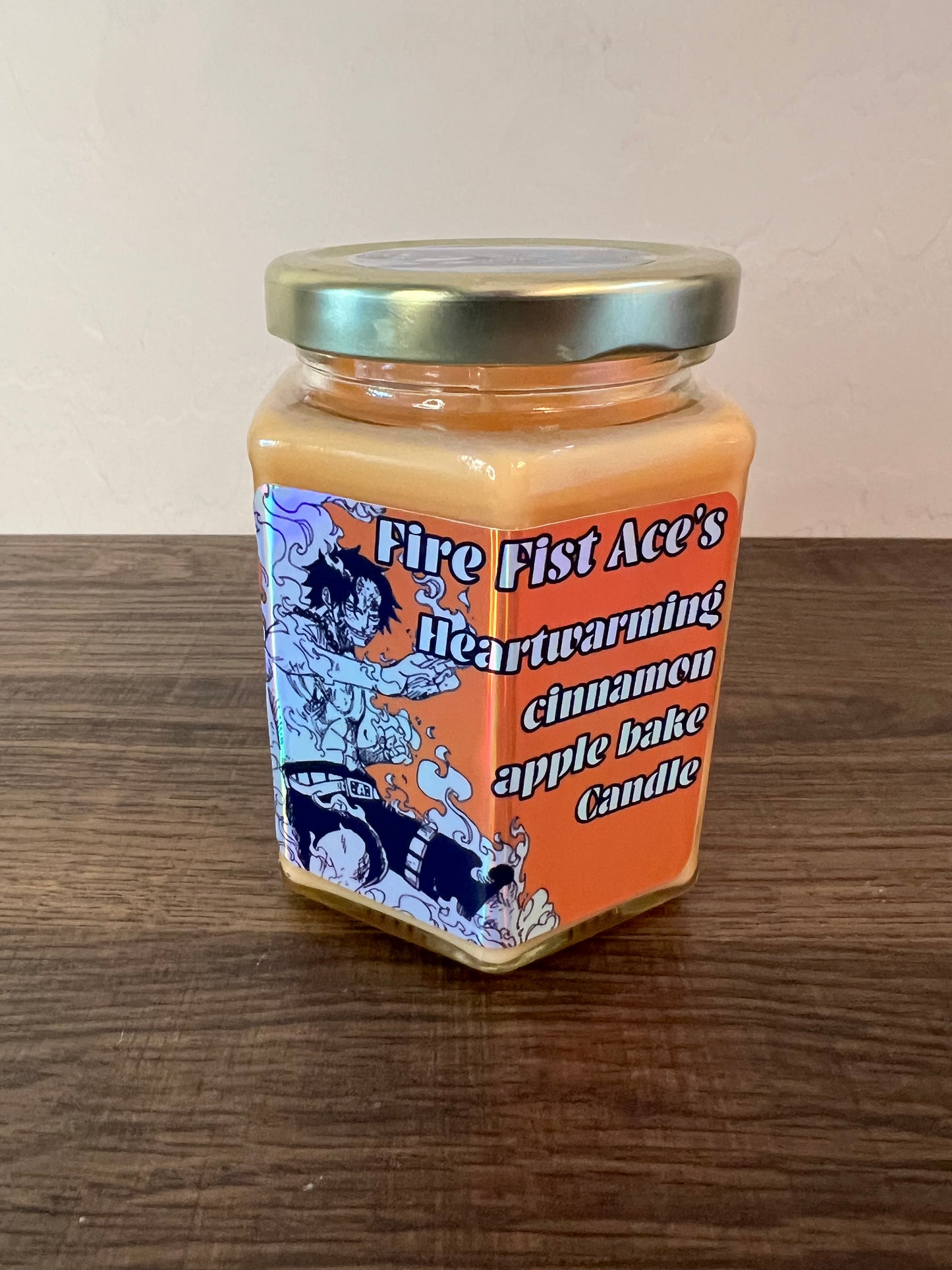 Fire fist ace’s Heartwarming cinnamon apple bake candle