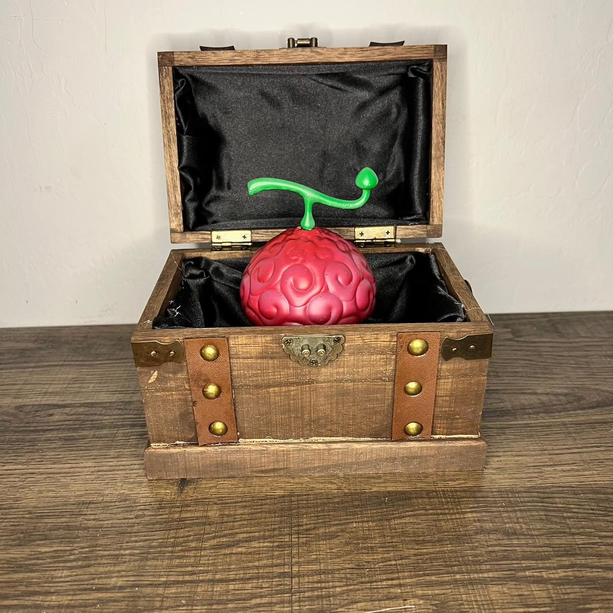 Hito Hito no mi - Devil Fruit & Treasure chest figurine